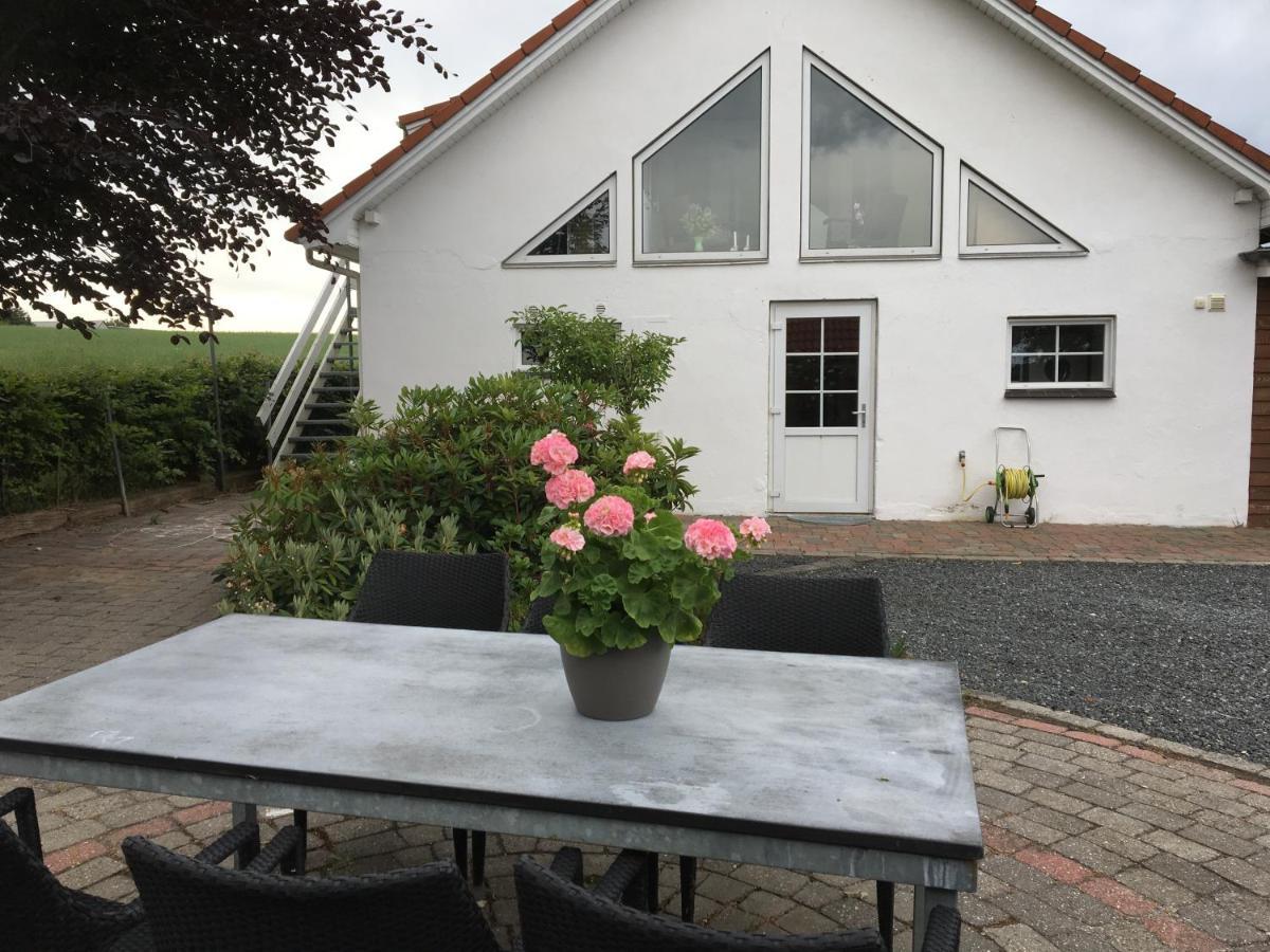 Farsø Margretelyst Bed & Breakfast エクステリア 写真