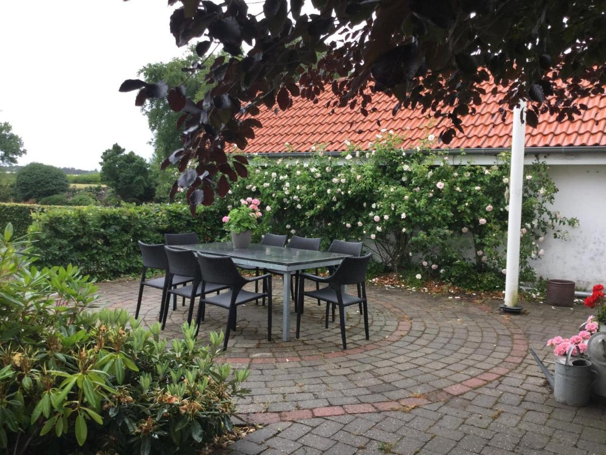 Farsø Margretelyst Bed & Breakfast エクステリア 写真