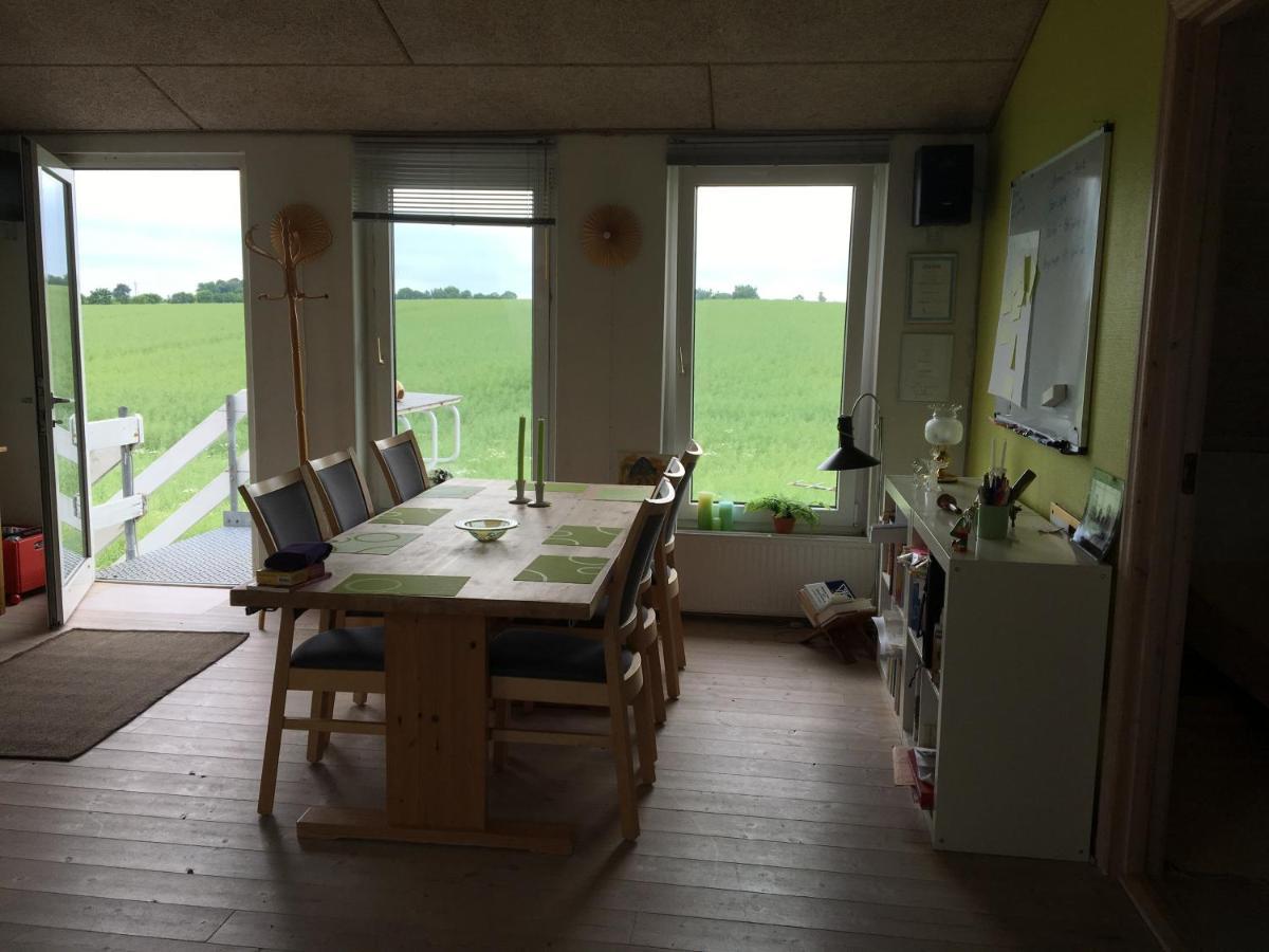 Farsø Margretelyst Bed & Breakfast エクステリア 写真