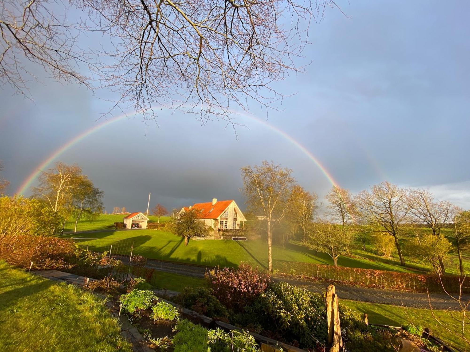Farsø Margretelyst Bed & Breakfast エクステリア 写真